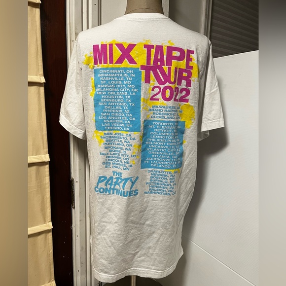 Vintage New Kids on the Block T-Shirt Retro 90’s Y2K - Picture 6 of 16